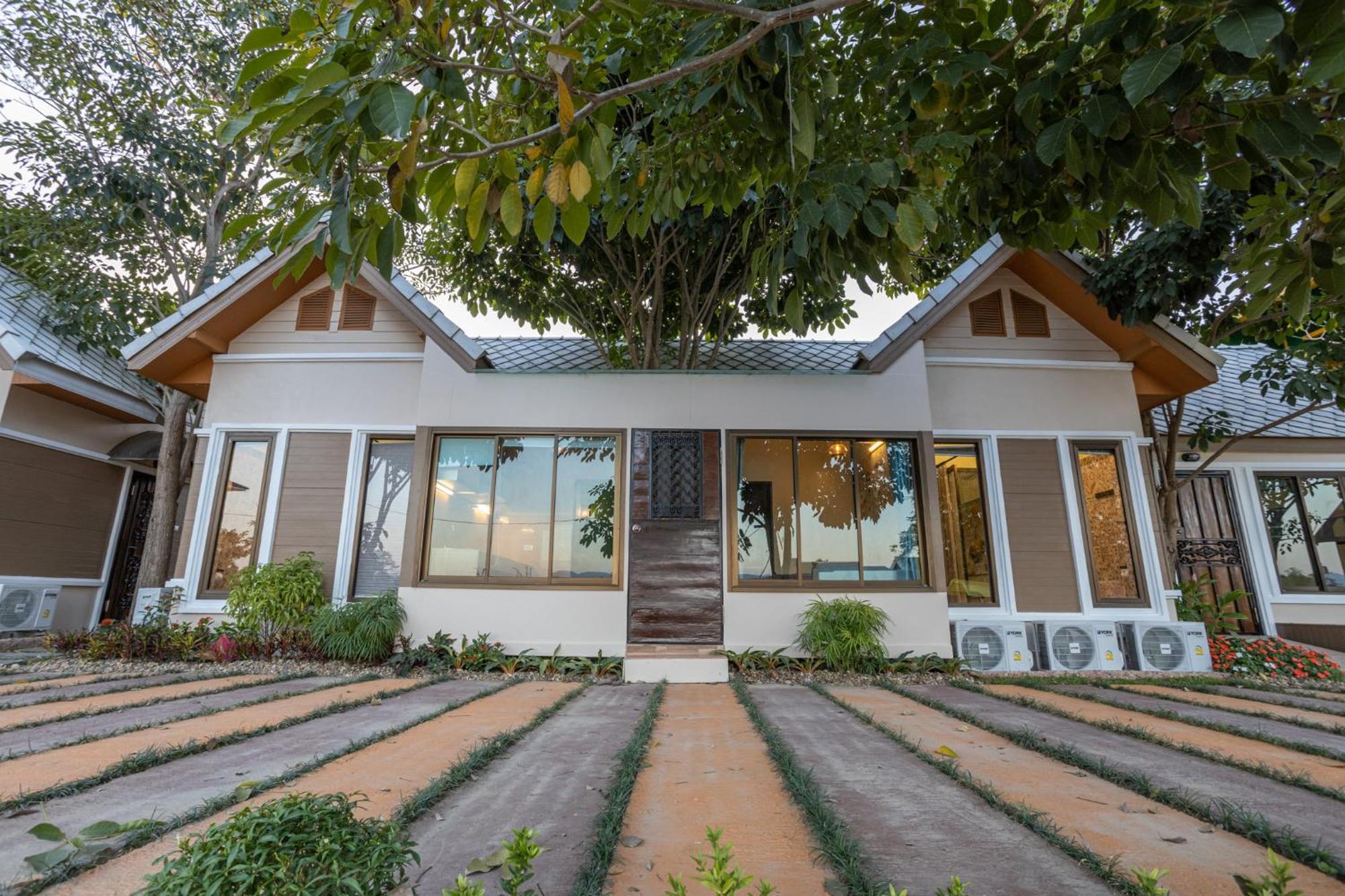 Mana-An Lake Hill Resort Villa Čiang Mai Exteriér fotografie